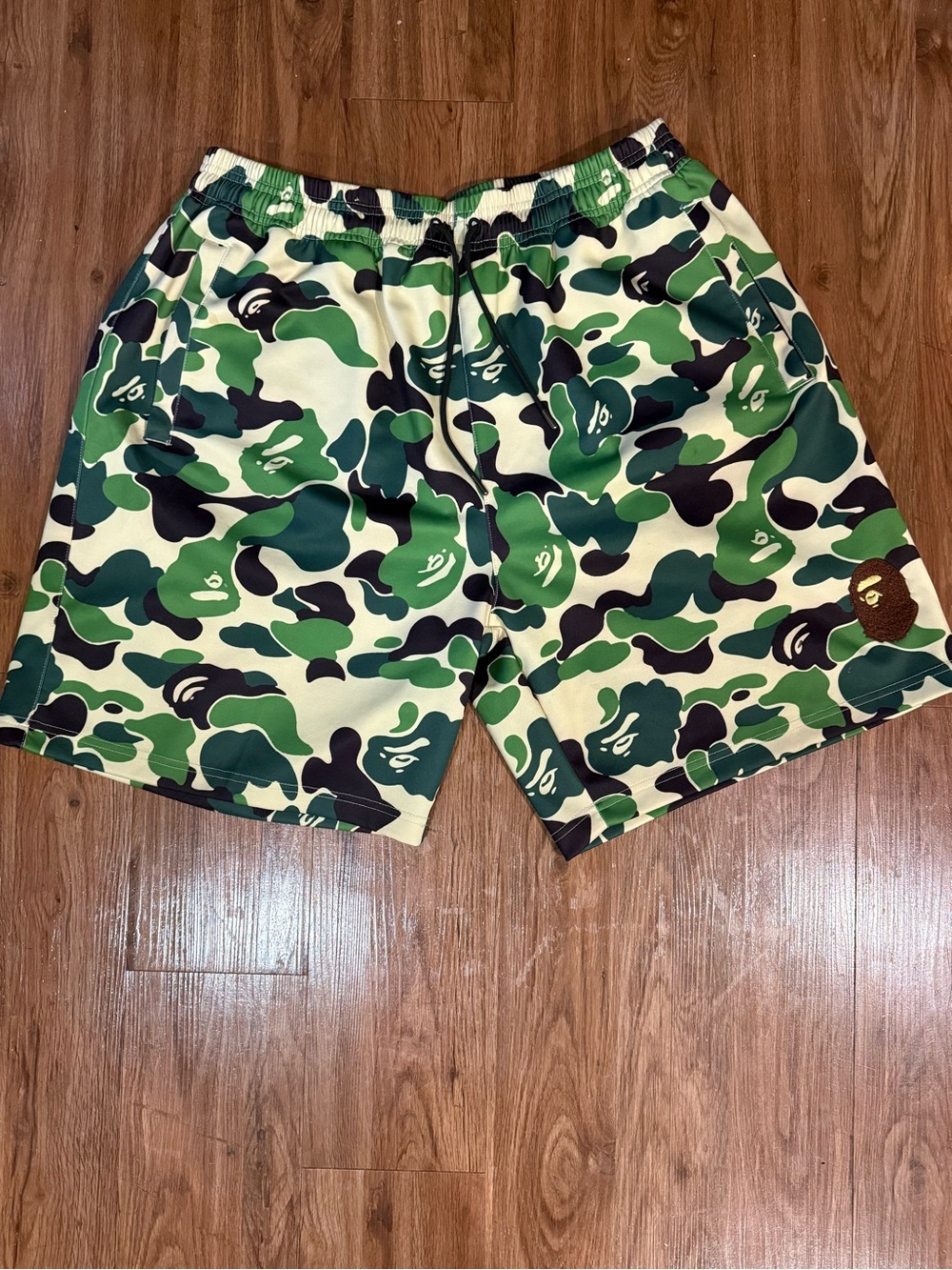 ABC CAMO APE HEAD ONE POINT BEACH SHORTS GREEN CAMO MENS SIZE 2XL PRE-OWNED RARE